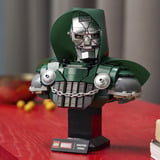 LEGO 76345 Marvel Super Heroes Doctor Doom Büste, Konstruktionsspielzeug 
