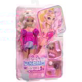 Mattel Barbie Dream Besties Malibu und Accessoires, Puppe 