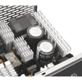 Thermaltake Toughpower PF3 750W, PC-Netzteil schwarz, 1x 12-Pin High Power GPU, 5x PCIe, Kabel-Management, 750 Watt