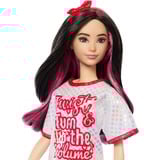Mattel Barbie Fashionistas-Puppe mit weißem T-Shirt-Kleid 